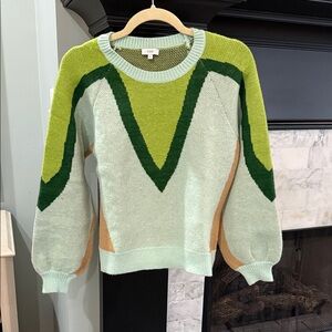 LIVOT Green and Tan Geometric Sweater